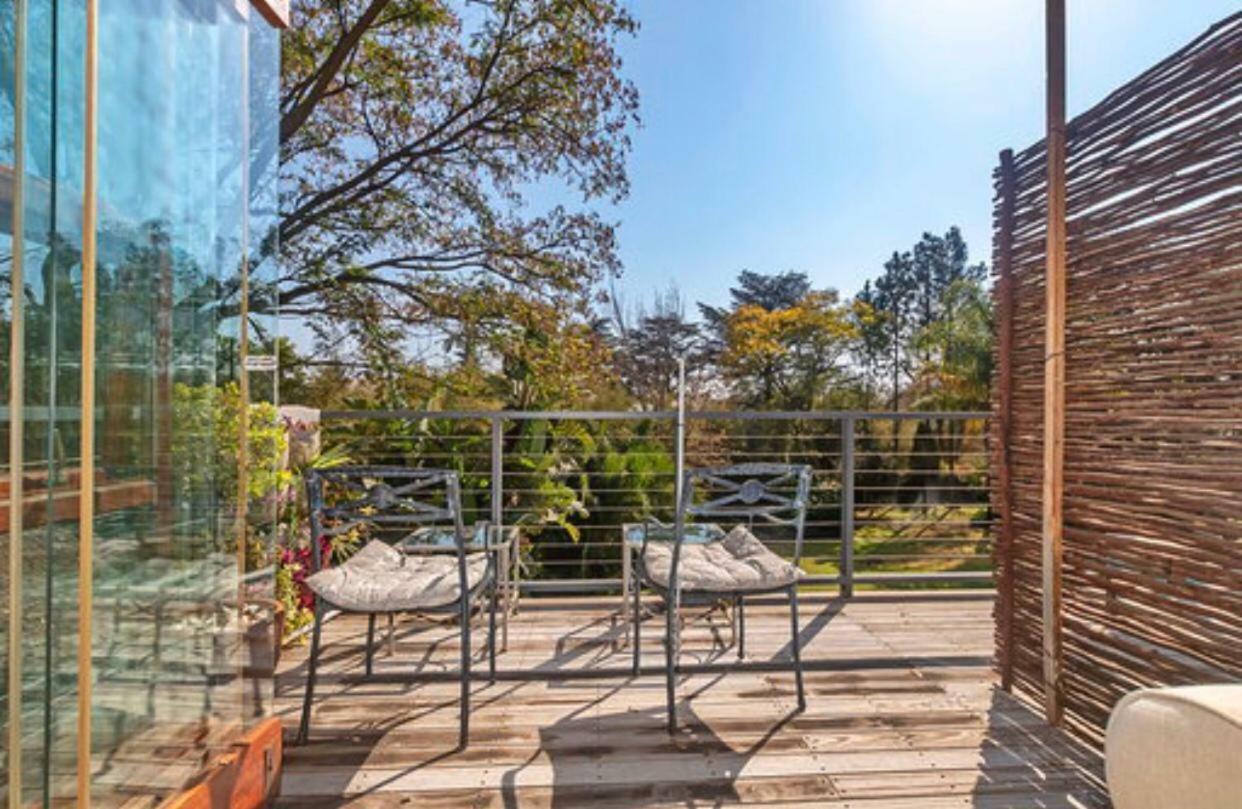 50 On Shepherd Boutique Guest House Sandton Dış mekan fotoğraf