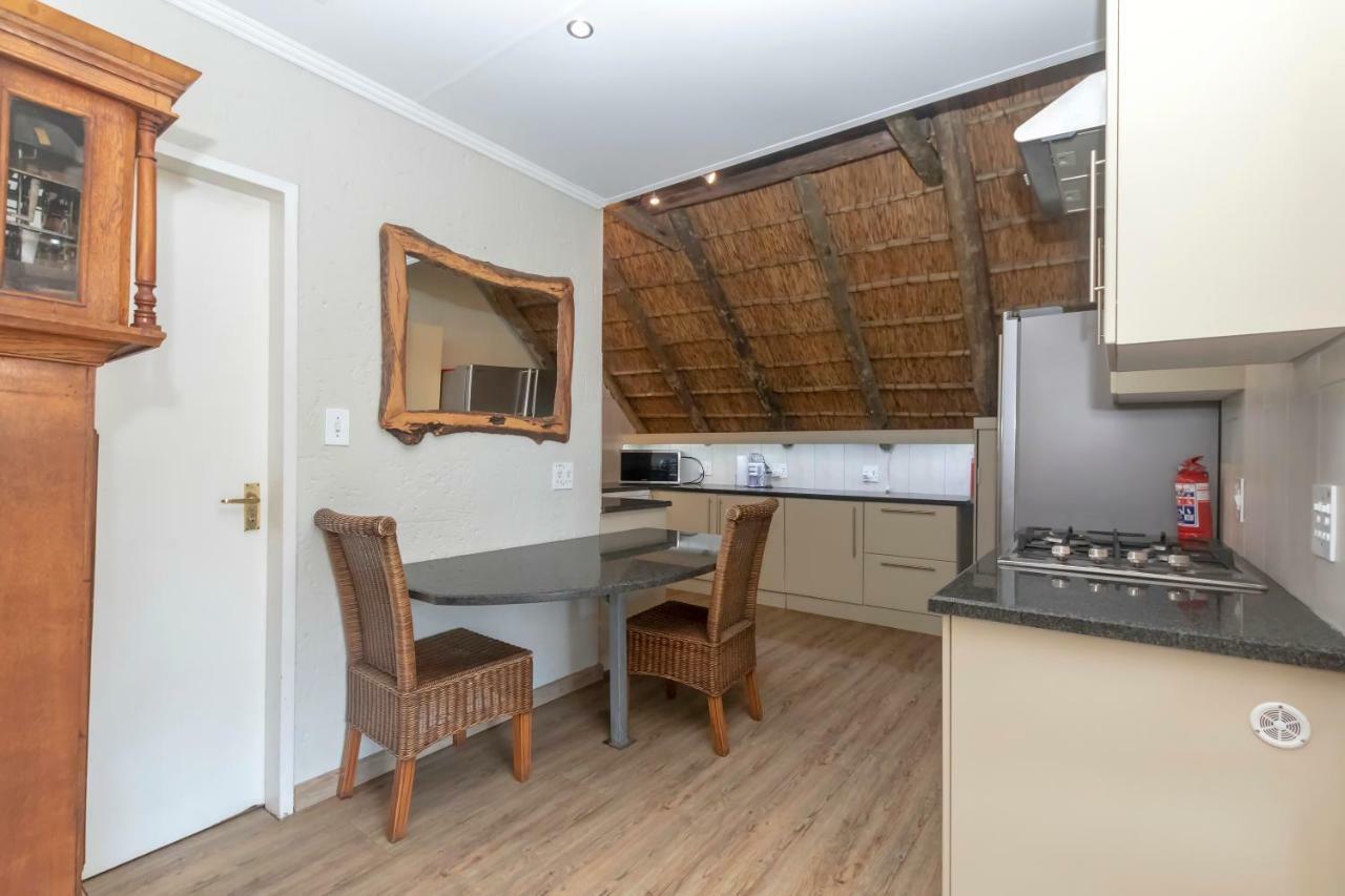 50 On Shepherd Boutique Guest House Sandton Dış mekan fotoğraf
