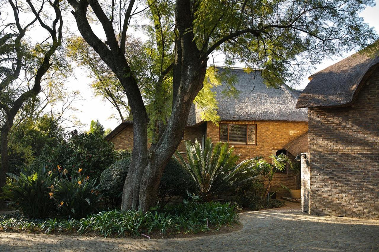 50 On Shepherd Boutique Guest House Sandton Dış mekan fotoğraf